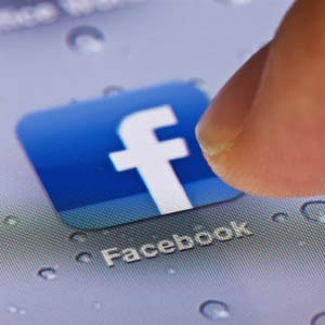 iOS 6 va fortement intégrer Facebook