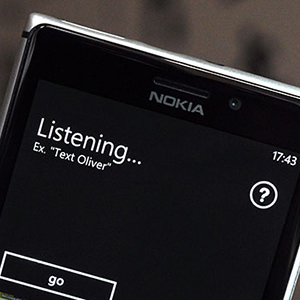Microsoft améliore la reconnaissance vocale pour les téléphones en imitant le cerveau