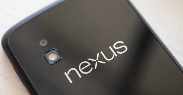 Un changement pour le Nexus 4 ? Une vitre arrière non pailletée ?
