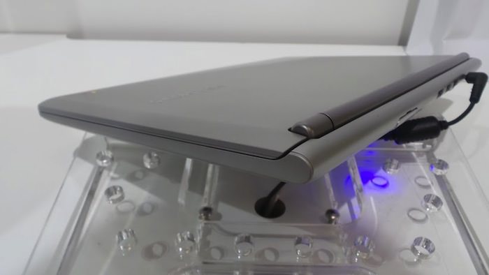 Prise en main du Chromebook de Samsung : du cloud pour tous - Le Chromebook de Samsung un faux air d'un MacBook Air