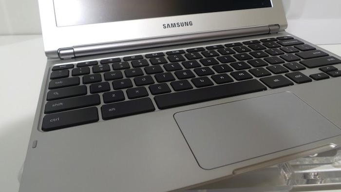 Prise en main du Chromebook de Samsung : du cloud pour tous - Un clavier très agréable pour le Chromebook de Samsung