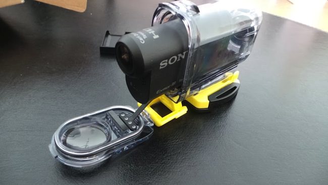 Sony Action Cam HDR-AS15 dans son boîtier étanche