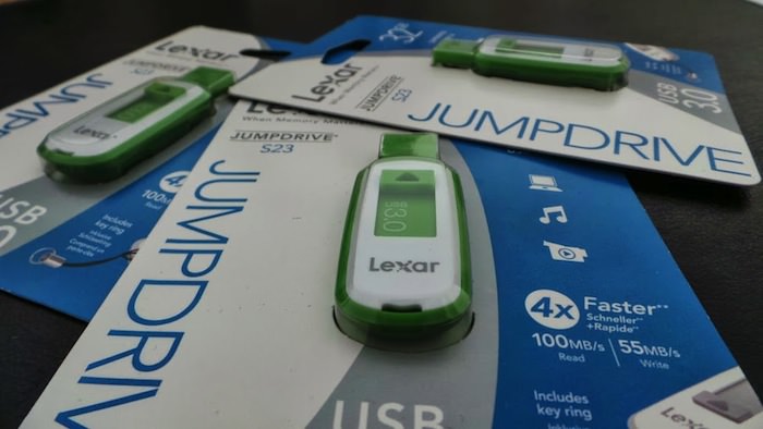 Concours : clé Lexar JumpDrive S23 USB 3.0 de 32 Go