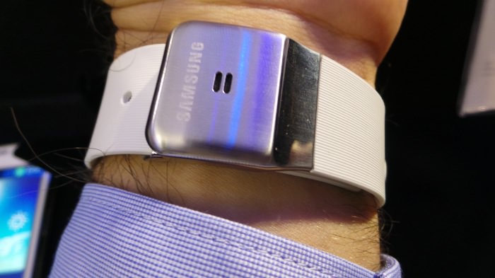Prise en main de la Samsung Galaxy Gear : un accessoire aux phablettes 29 171