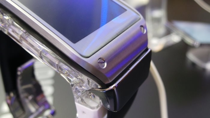 Prise en main de la Samsung Galaxy Gear : un accessoire aux phablettes 34 221