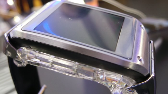 Prise en main de la Samsung Galaxy Gear : un accessoire aux phablettes 35 231