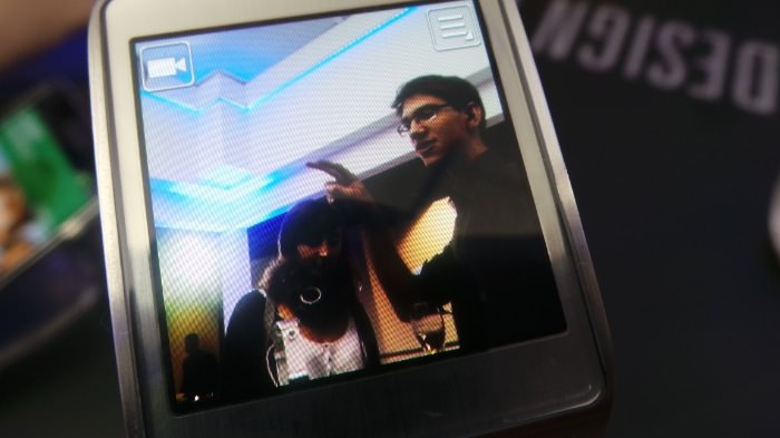 Prise en main de la Samsung Galaxy Gear : un accessoire aux phablettes 50 38