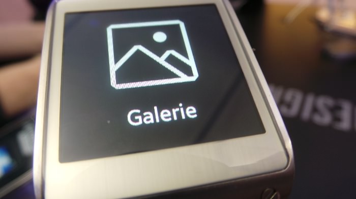 Prise en main de la Samsung Galaxy Gear : un accessoire aux phablettes 52 40
