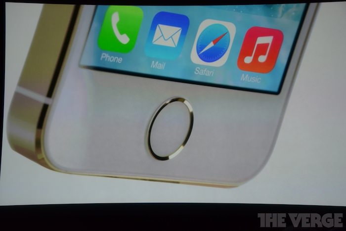 apple devoile liphone 5s et son capteur dempreintes digitales et disponible le 20 septembre 8