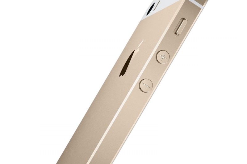 Les photos officielles de l'iPhone 5S 59 iphone 5s gold buttons