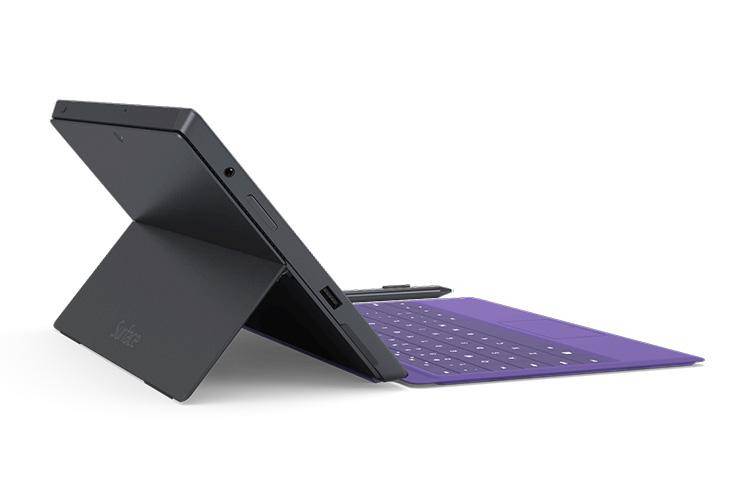 Galerie photos de la Surface Pro 2 58 microsoft surface pro 2 side angle