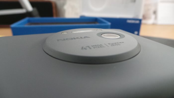 Prise en main et premières impressions du Nokia Lumia 1020, le photophone de Nokia 17 16