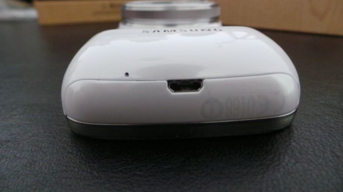 Unboxing et prise en main du Samsung Galaxy S4 Zoom, le smartphone avec un zoom optique 10x 16 221