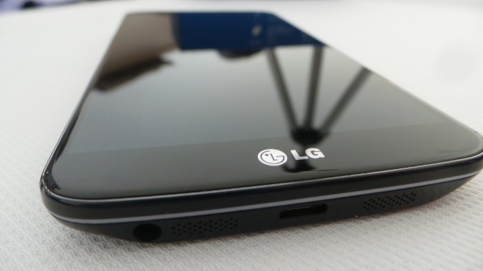 Unboxing et prise en main du LG G2, un smartphone étonnant ! 15 33