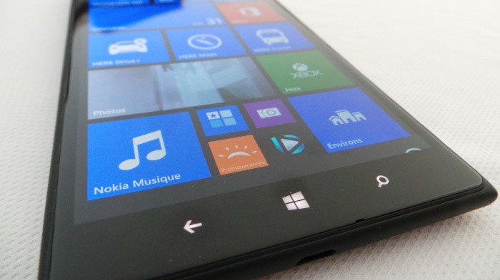 Unboxing et prise en main du Nokia Lumia 1520, un smartphone géant 19 Lumia 1520 5