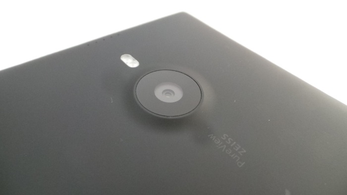 Unboxing et prise en main du Nokia Lumia 1520, un smartphone géant 23 Lumia 1520 9