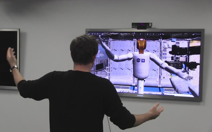 Les Oculus Rift et le Kinect utilisés pour bras de robot développé par la NASA