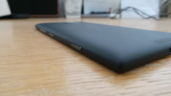 Côté droit du Nokia Lumia 1520