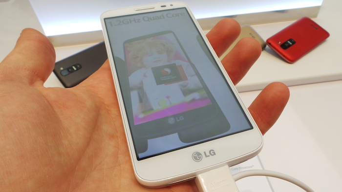 MWC'14 : prise en main du G2 Mini, pourquoi existe t-il ? 17 20140224 101028