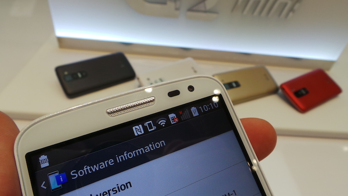 MWC'14 : prise en main du G2 Mini, pourquoi existe t-il ? 22 20140224 101126
