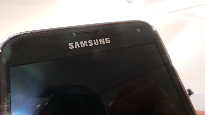 MWC'14 : prise en main du Samsung Galaxy S5, un smartphone complet 22 20140225 144001