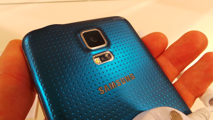 MWC'14 : prise en main du Samsung Galaxy S5, un smartphone complet 37 20140225 150804
