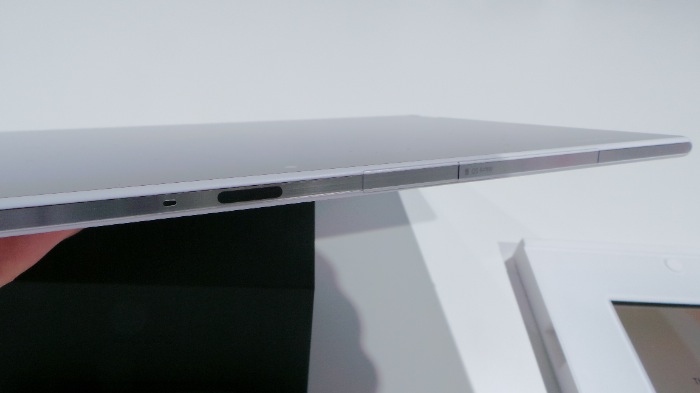 MWC'14 : Prise en main de la Xperia Tablet Z2, une tablette très sexy 19 Sony Xperia Tablet Z2 5