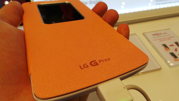 Le LG G Pro 2 est vraiment grand !