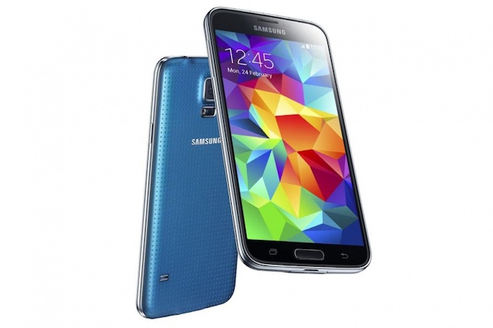 MWC'14 : un Galaxy S5 plus grand, plus rapide et scanne vos doigts 56 samsung galaxy s5 electric blue 970x646 c