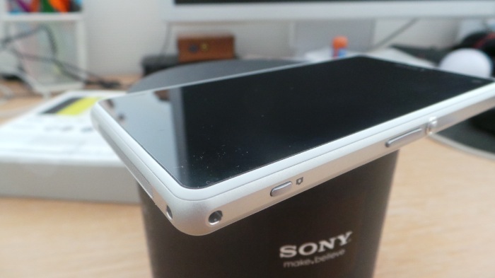 Unboxing et prise en main du Sony Xperia Z1 Compact 15 20140320 135404