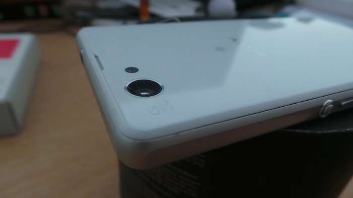 Unboxing et prise en main du Sony Xperia Z1 Compact 20 20140320 135502