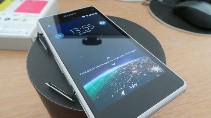 Unboxing et prise en main du Sony Xperia Z1 Compact 23 20140320 135525
