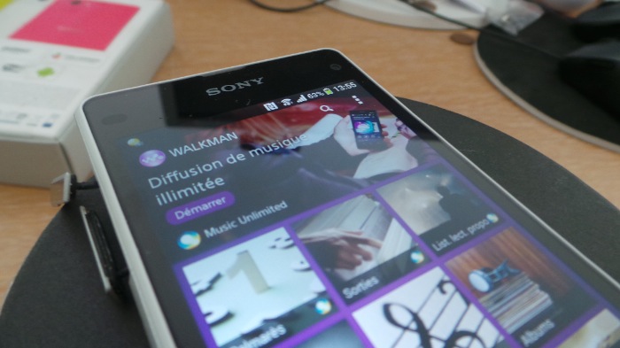 Unboxing et prise en main du Sony Xperia Z1 Compact 29 20140320 135555