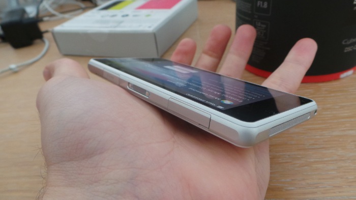 Unboxing et prise en main du Sony Xperia Z1 Compact 33 20140320 135622
