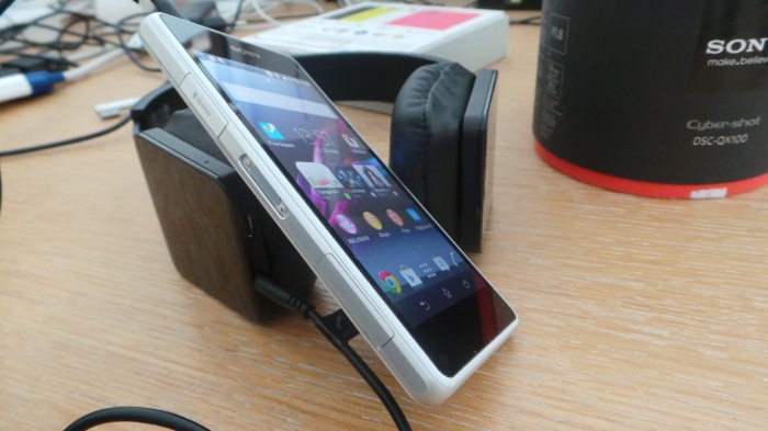 Unboxing et prise en main du Sony Xperia Z1 Compact 35 20140320 135701