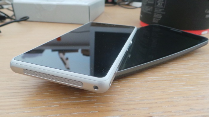 Unboxing et prise en main du Sony Xperia Z1 Compact 37 20140320 135739
