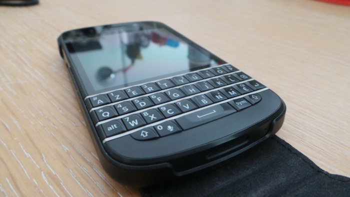 Test de la coque BlackBerry Q10 Flip Shell 18 20140410 133403
