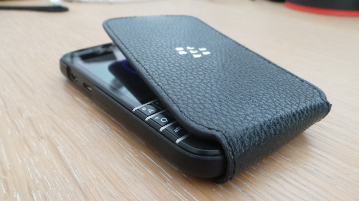 Test de la coque BlackBerry Q10 Flip Shell 22 20140410 133446