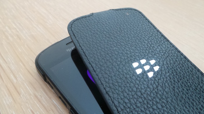 Test de la coque BlackBerry Q10 Flip Shell 24 20140410 133455