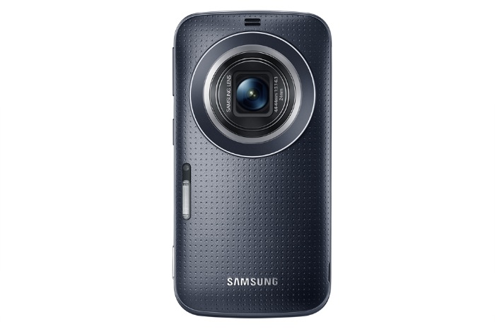 Samsung présente le Galaxy K Zoom 59 Galaxy K zoom Charcoal Black 02Lens open