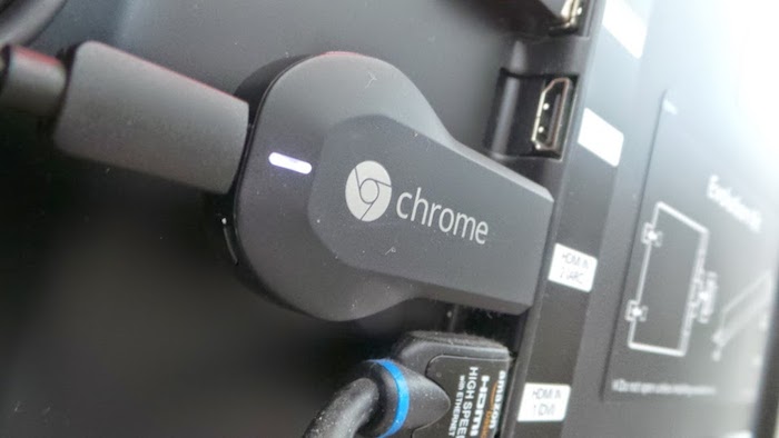 Branchement du Chromecast sur un port HDMI et USB
