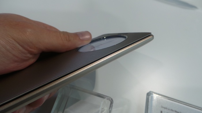 Prise en main du LG G3 : un monstre métallique pour rivaliser avec le HTC One M8 ? 25 20140527 185941