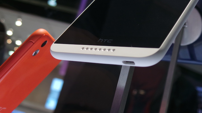 HTC Desire 816 - vue de dessous