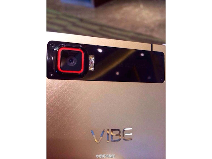 Lenovo Vibe Z2 Pro : vue de derrière