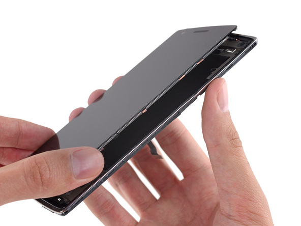 Décollage de l'écran du OnePlus One