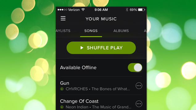Spotify permet de mettre toute votre musique offline avec un bouton