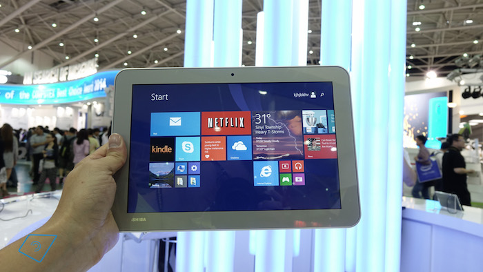 Toshiba Encore 7 : une tablette de 7 pouces sous Windows 8.1, vue de face