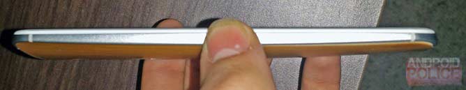 Moto X+1 : vue de droite