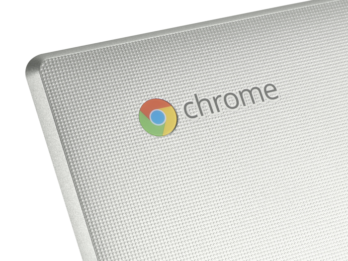 Toshiba Chromebook 2 CB30 B detail 02