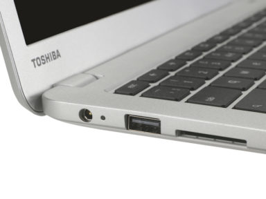 Toshiba Chromebook 2 CB30 B detail 04
